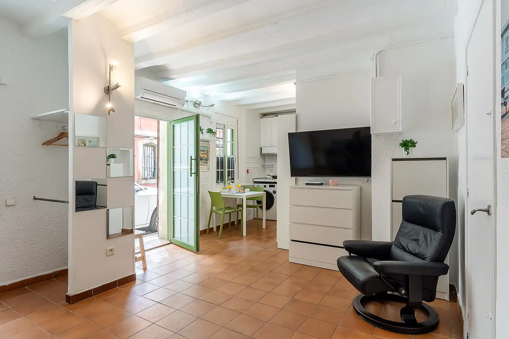 Wohnzimmer von Wohnungen zum Verkauf in Barcelona mit Klimaanlage, Möbliert und Waschmaschine