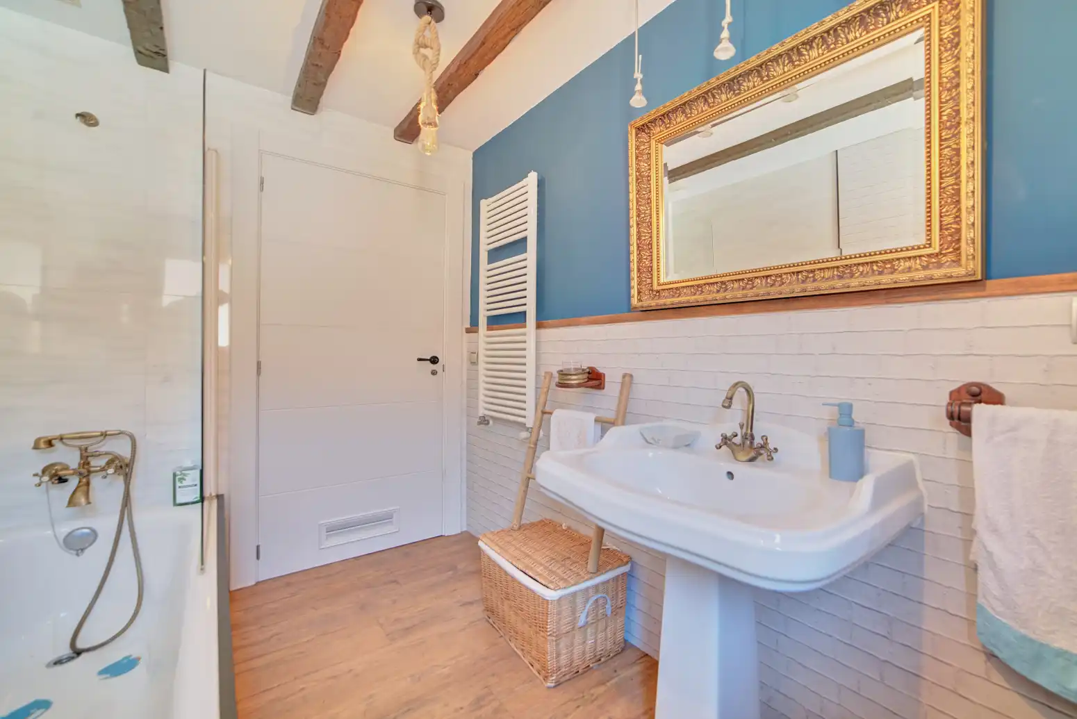 Baño de Casa o chalet en venta en Orkoien con Calefacción, Parquet y Terraza