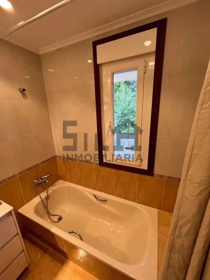 Balcony of Apartments for rent in Ourense Capital   with Air Conditioner, Heating and Parquet flooring