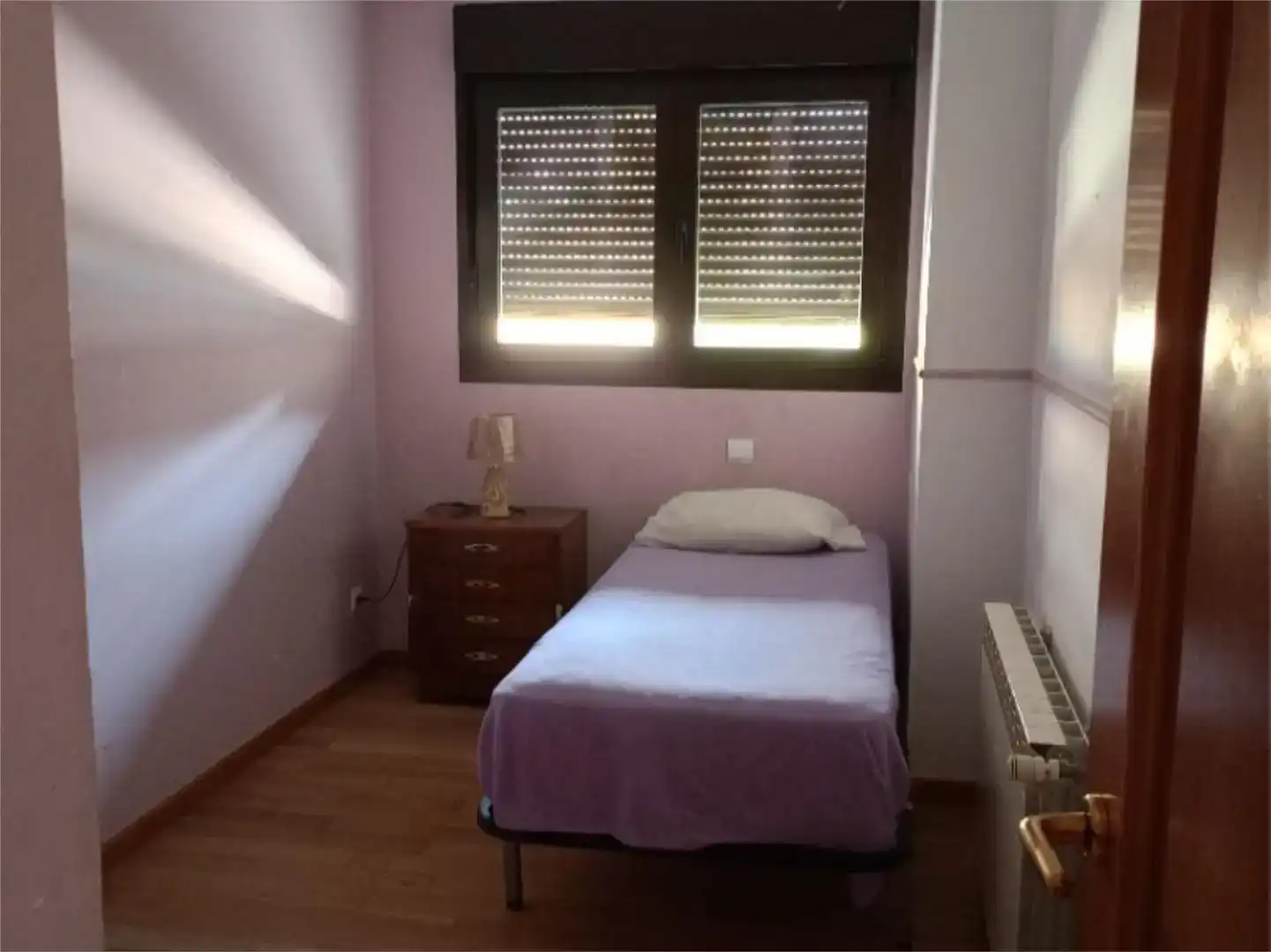Bedroom of Flat for share in Seseña  with Private garden, Parquet flooring and Storage room
