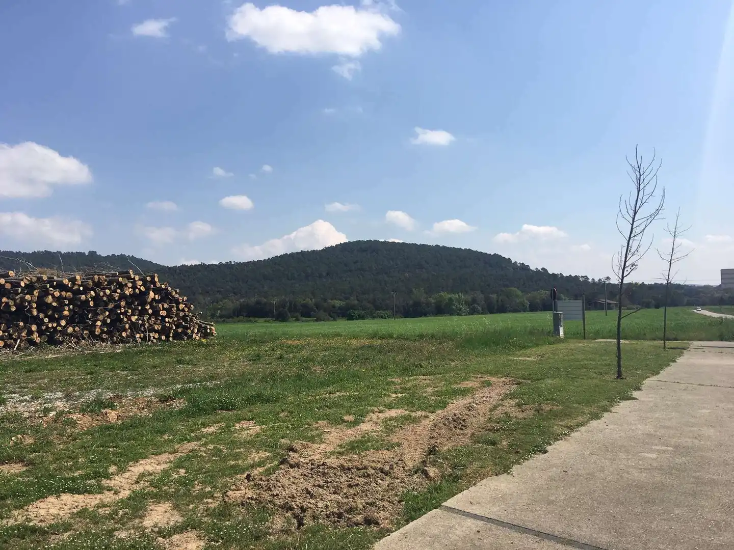 Terreny residencial en venda a Maià de Montcal