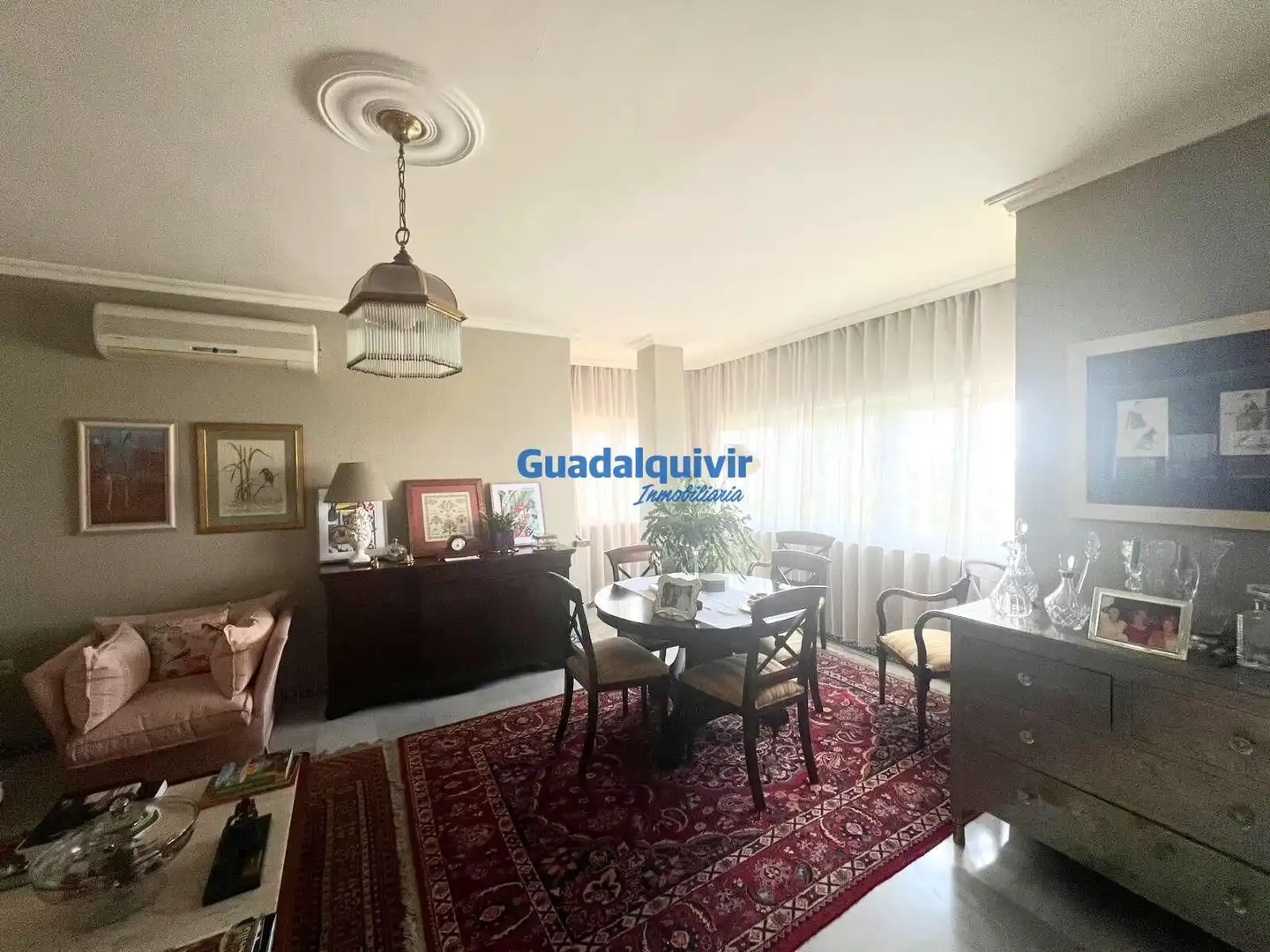 Jardí de Casa o xalet en venda en Dos Hermanas amb Aire condicionat, Jardí privat i Terrassa
