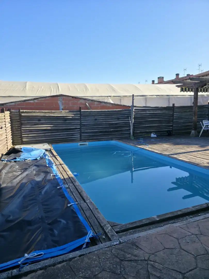 Swimming pool of Houses for sale in Salinas de Pisuerga  with Private garden, Storage room and Swimming Pool