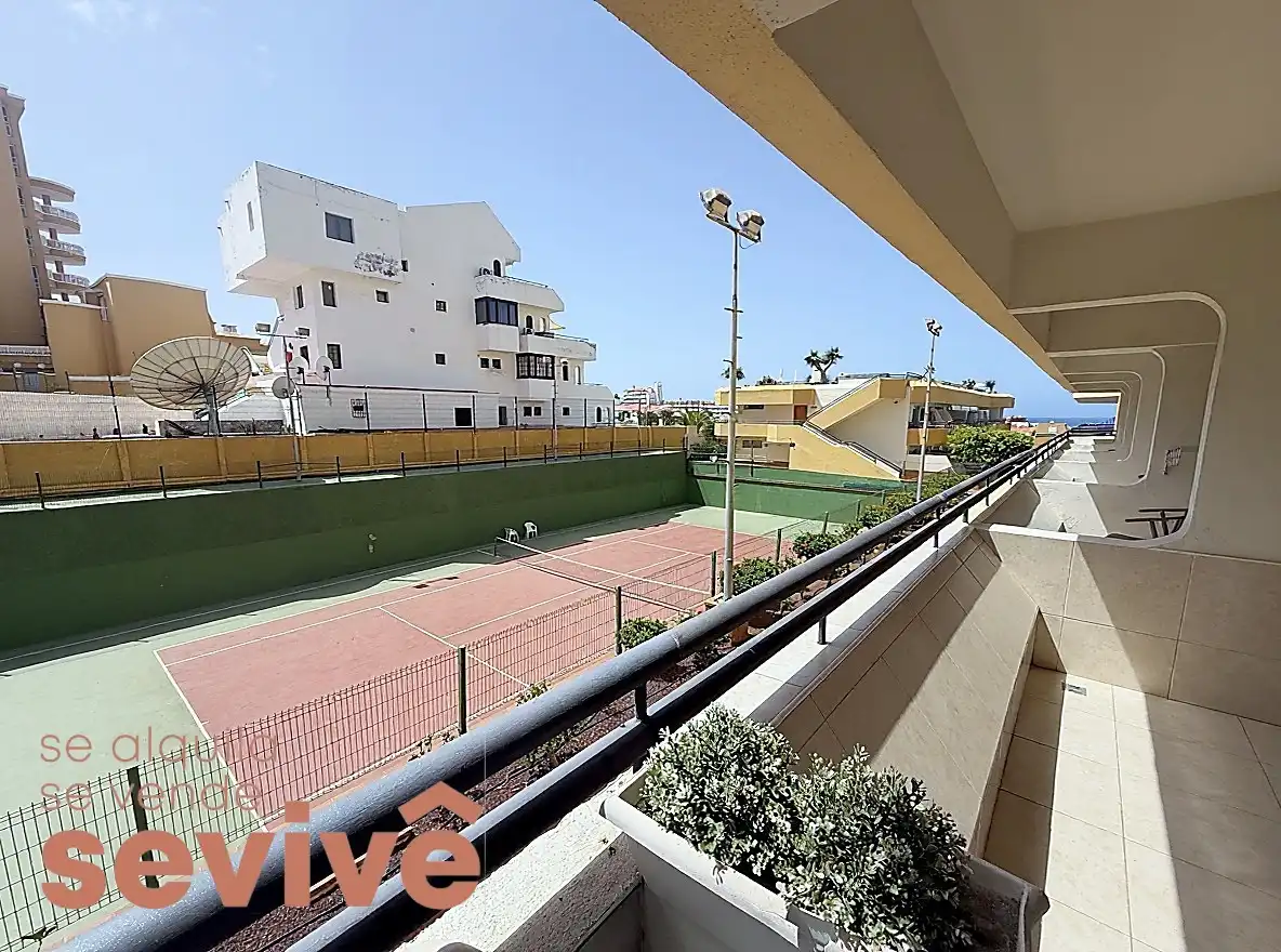Terrassa de Pis en venda en Adeje amb Piscina i Moblat