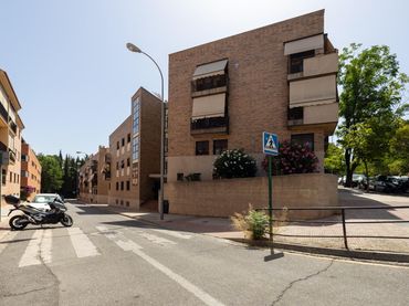 Pis amb ascensor en venda a Calle Laguna de la Mosca