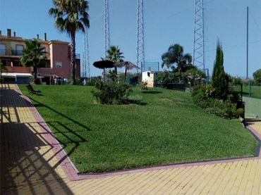 Adossat de lloguer a Avenida de las Cumbres 31