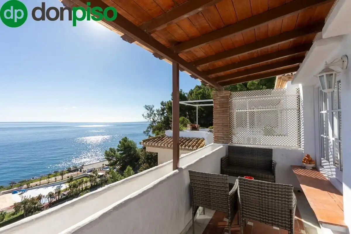 Terrace of Houses for sale in Almuñécar  with Air Conditioner, Heating and Private garden