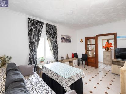 Bedroom of Flat for sale in  Granada Capital  with Balcony