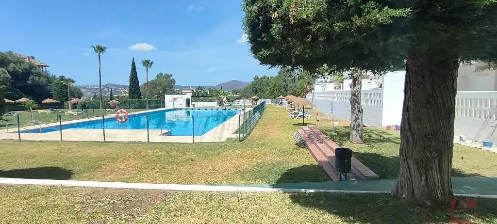 Schwimmbecken von Wohnungen zum Verkauf in Mijas mit Klimaanlage, Terrasse und Gemeinschaftspool