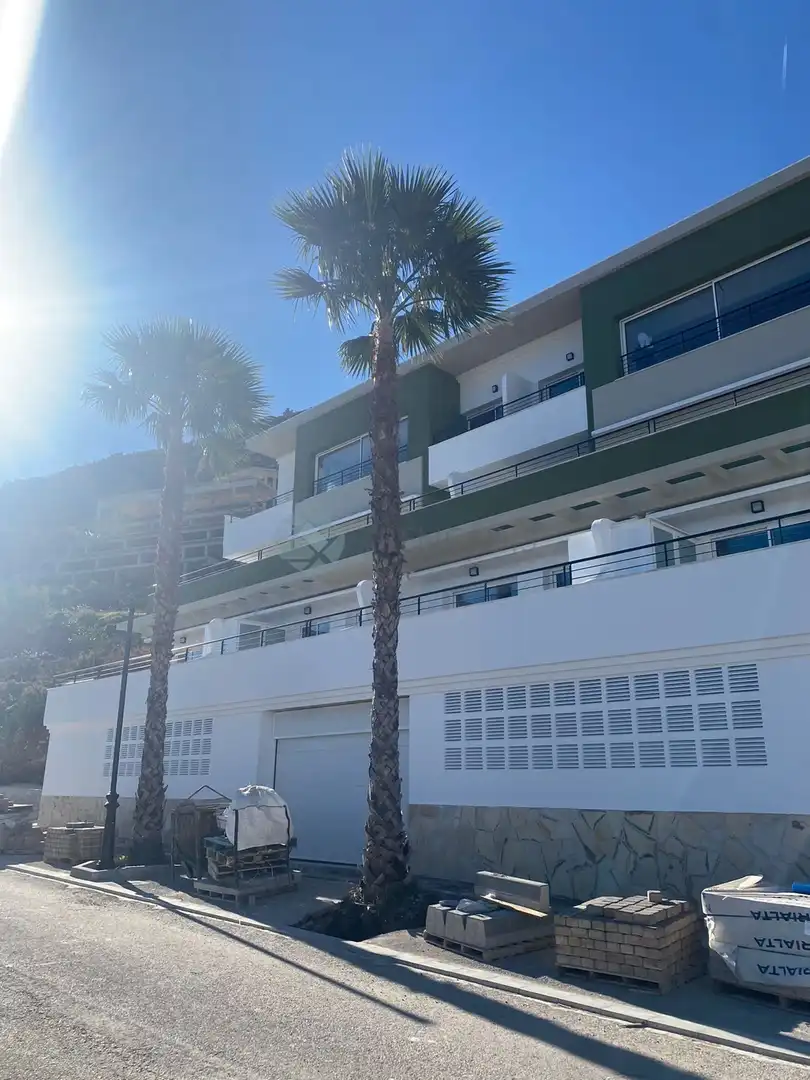 Vista exterior de Edificio en venta en Xeresa