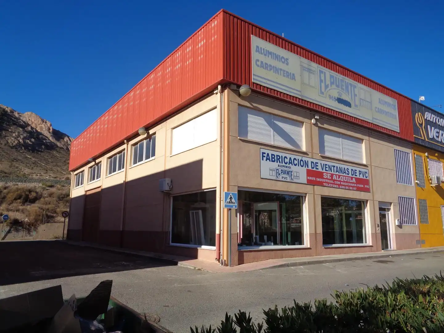 Nau industrial de lloguer en Elda