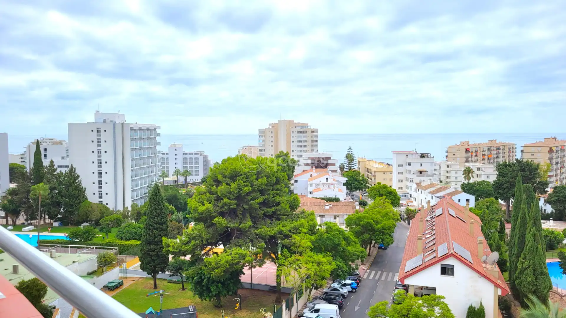 Vista exterior de Apartament en venda en Benalmádena amb Aire condicionat, Calefacció i Terrassa