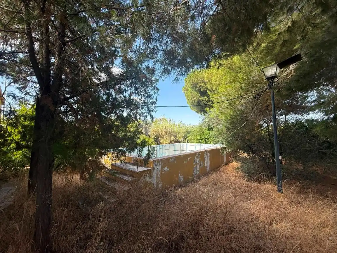 Finca rústica en venda en Arahal amb Piscina