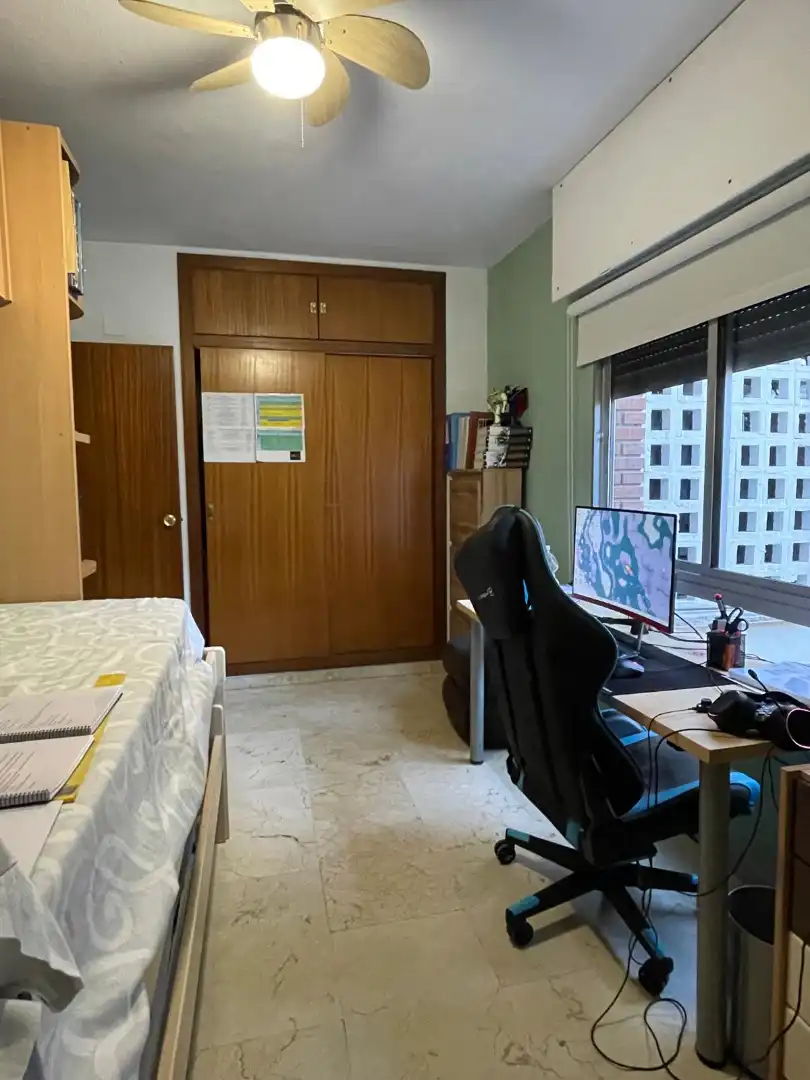 Bedroom of Flat for sale in Córdoba  with Air Conditioner, Heating and Storage room