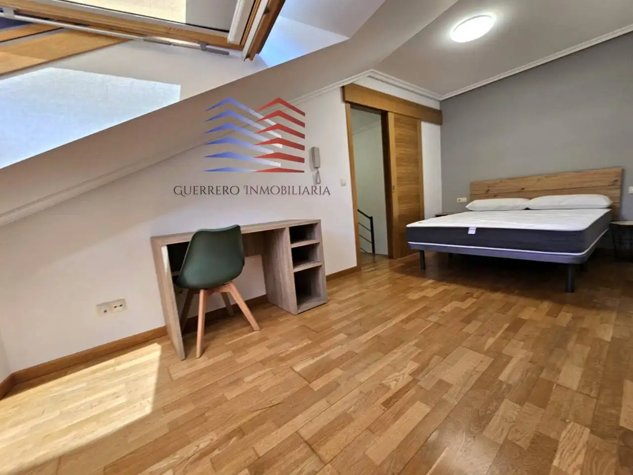 Maisonette zur Miete in Ourense Capital  mit Heizung, Parkett und Möbliert