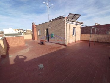 Piso con balcón en venta en Calle Quintana 6