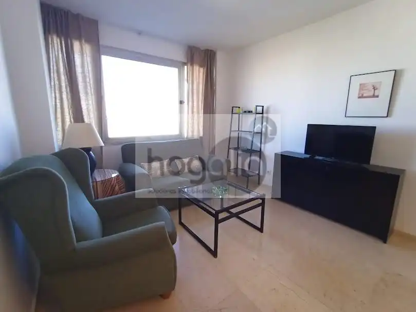 Flat for rent in Parque María Luisa -Giralda Sur