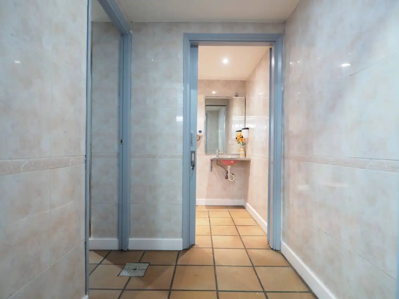 Business premises for sale in Plaza Can Monic, imagen 11