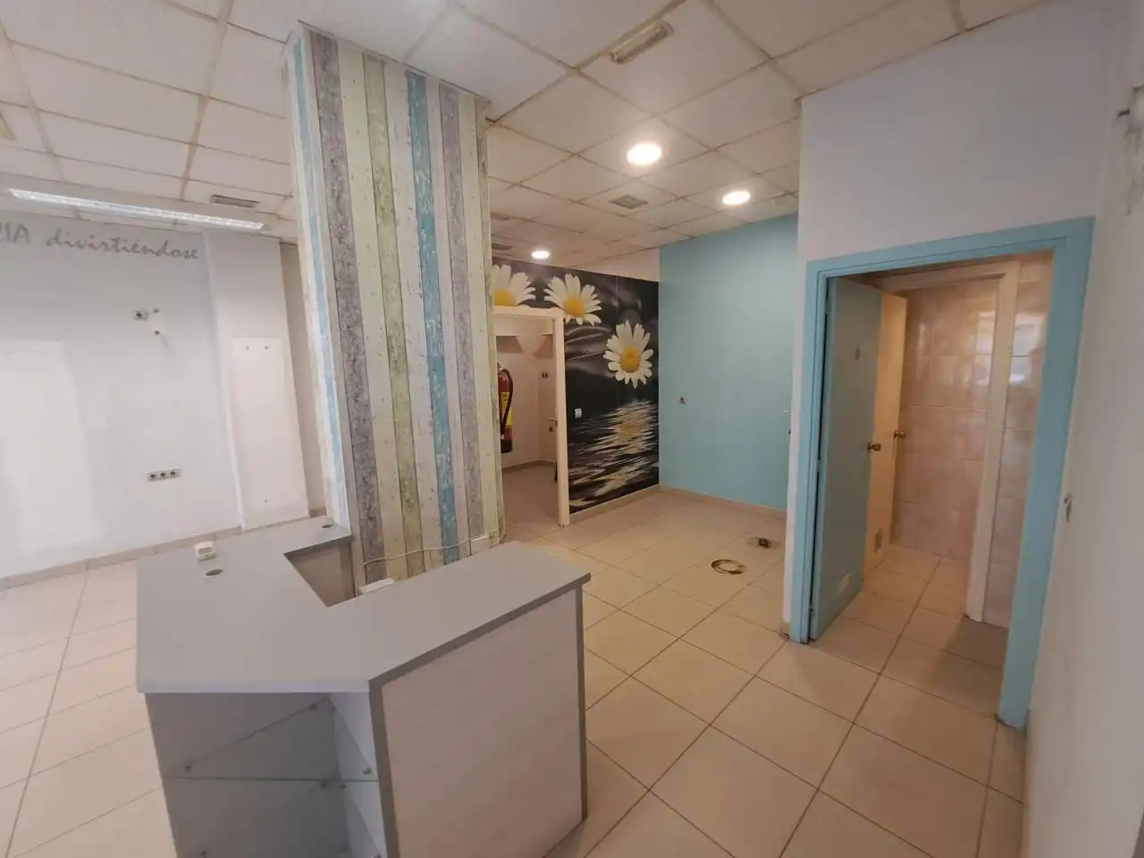 Commercial properties for rent in Calle de Silvestre Pérez, 7, Las Fuentes