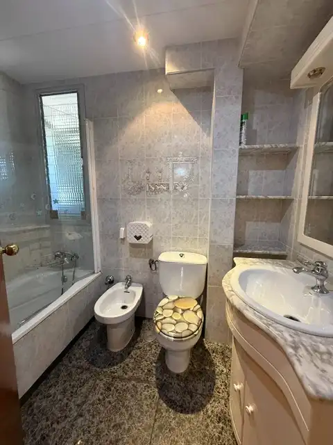 Piso en venta en Avinguda del Cantábric, Badia del Vallès