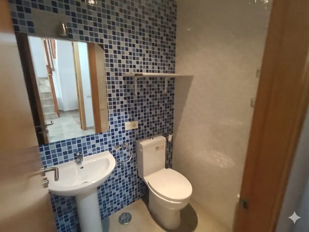 Bany de Dúplex en venda en Ciudad Real amb Aire condicionat, Calefacció i Piscina comunitària