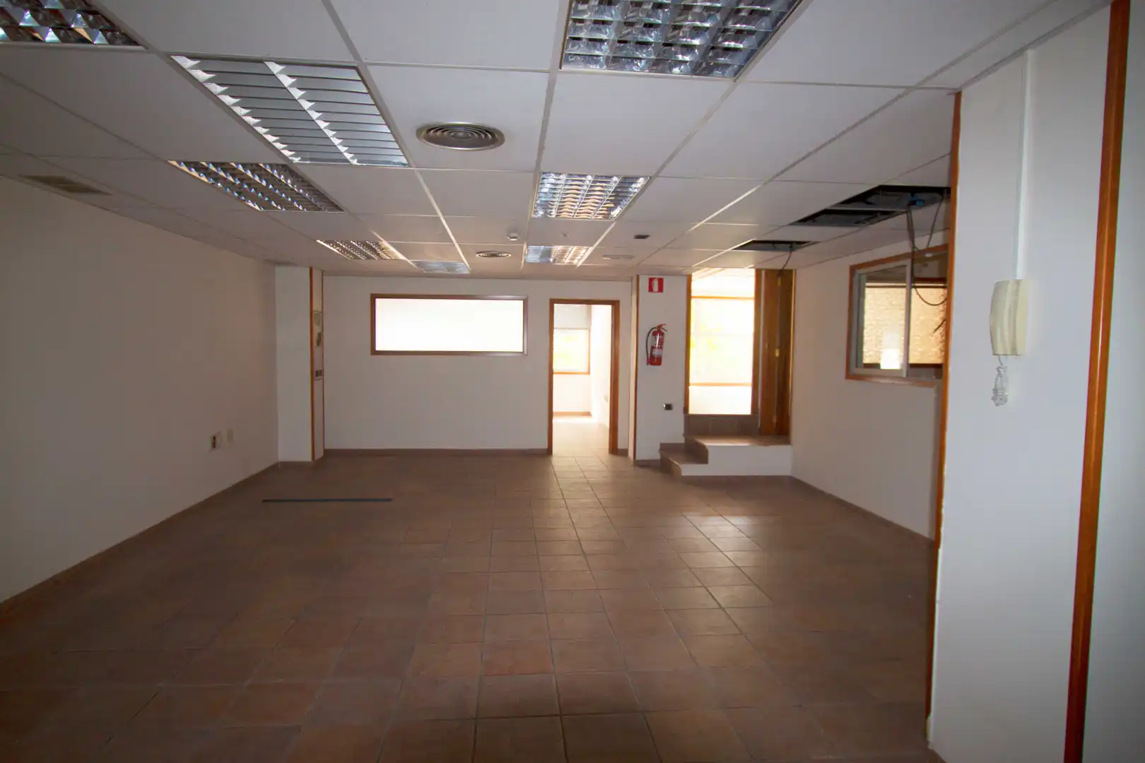 Office space with lift for sale in Avenida Juan XXIII, imagen 22