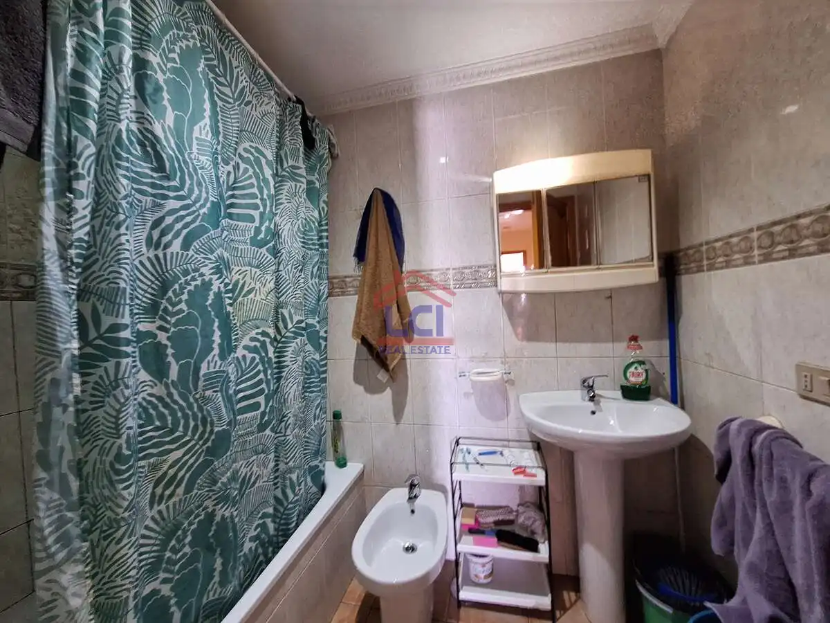Baño de Piso en venta en Arrecife con Terraza