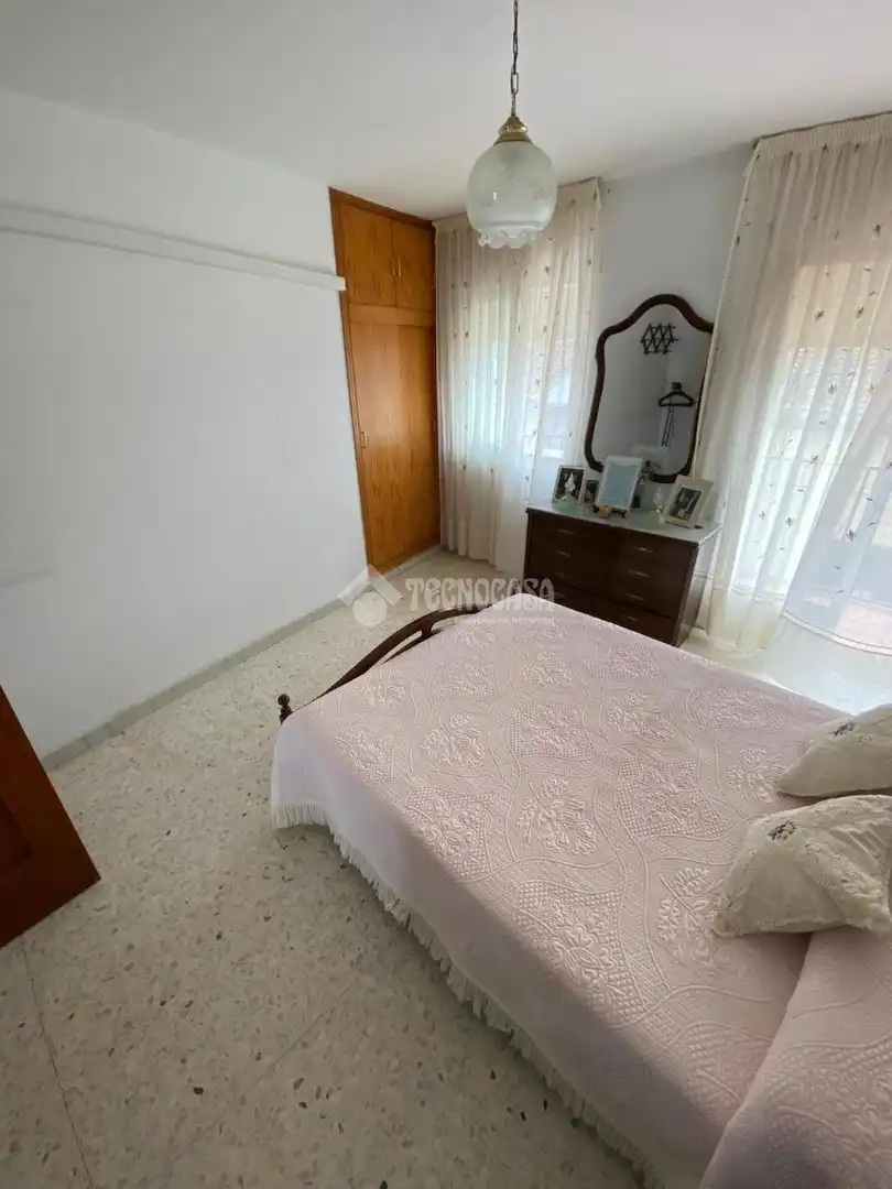 Habitación de Casa adosada en venta en Aljucén