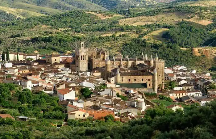 Vista exterior de Casa o xalet en venda en Guadalupe amb Terrassa i Moblat