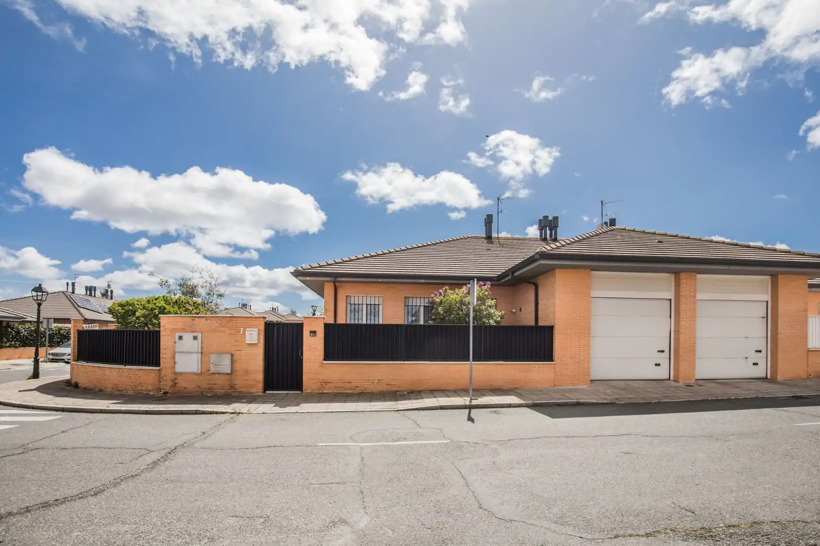 Casa o chalet en venta en OREGANO, 7, Hervencias Altas - El Pinar