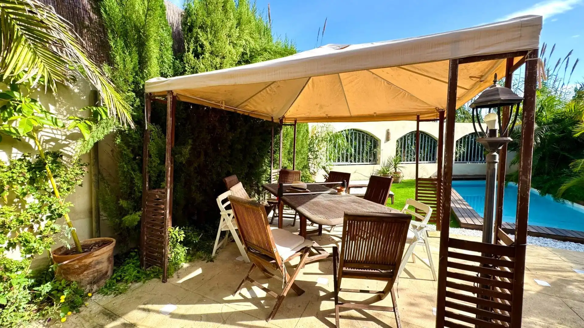 Terrassa de Casa o xalet en venda en Alicante / Alacant amb Jardí privat, Terrassa i Piscina