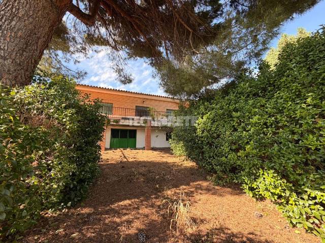 Casa-chalet en Venta en Cebolla