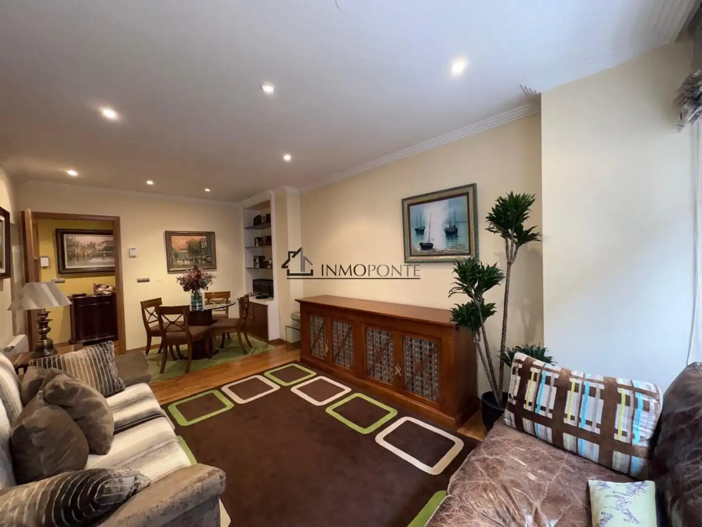 Wohnzimmer von Wohnung zur Miete in Pontevedra Capital  mit Heizung und Möbliert