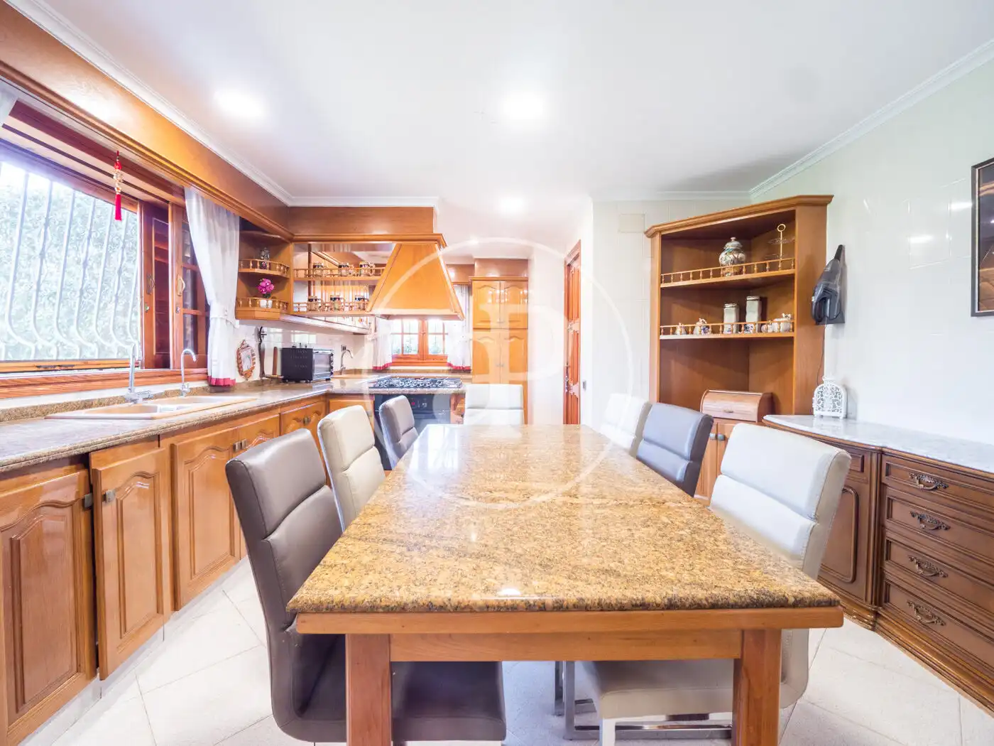 Cocina de Casa o chalet en venta en Godella con Aire acondicionado, Calefacción y Jardín privado