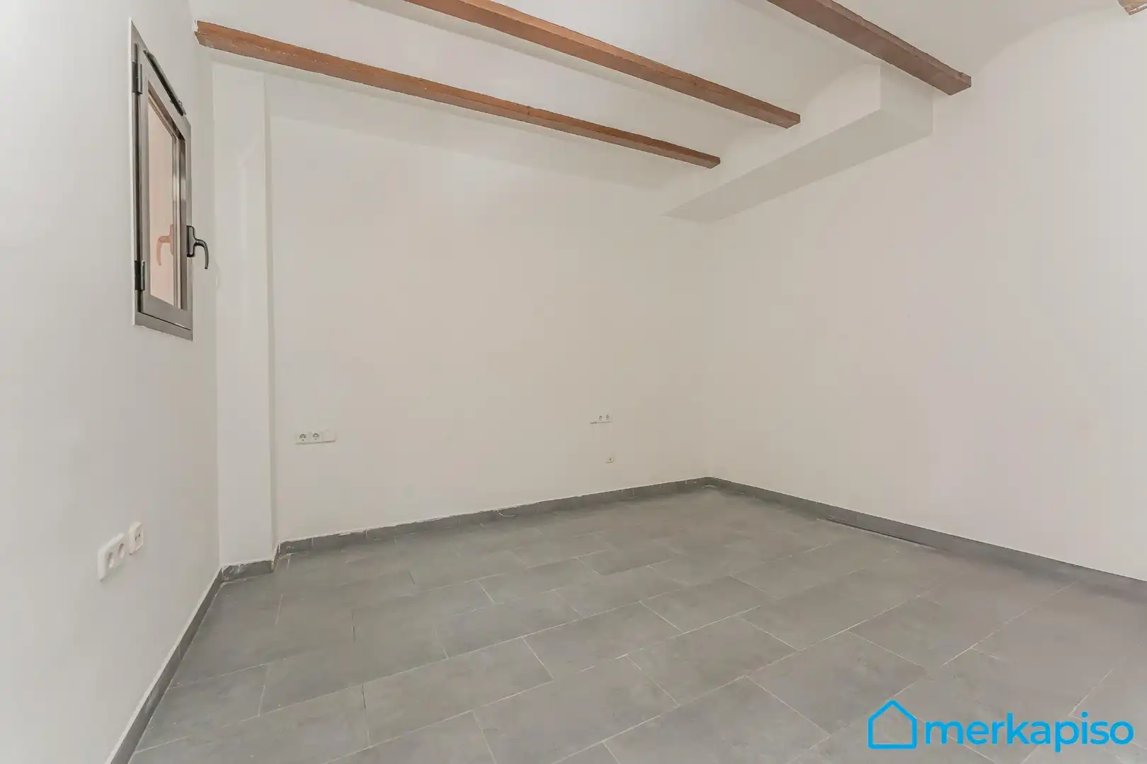 Casa adosada en venta en Sant Boi de Llobregat con Jardín privado, Parquet y Terraza