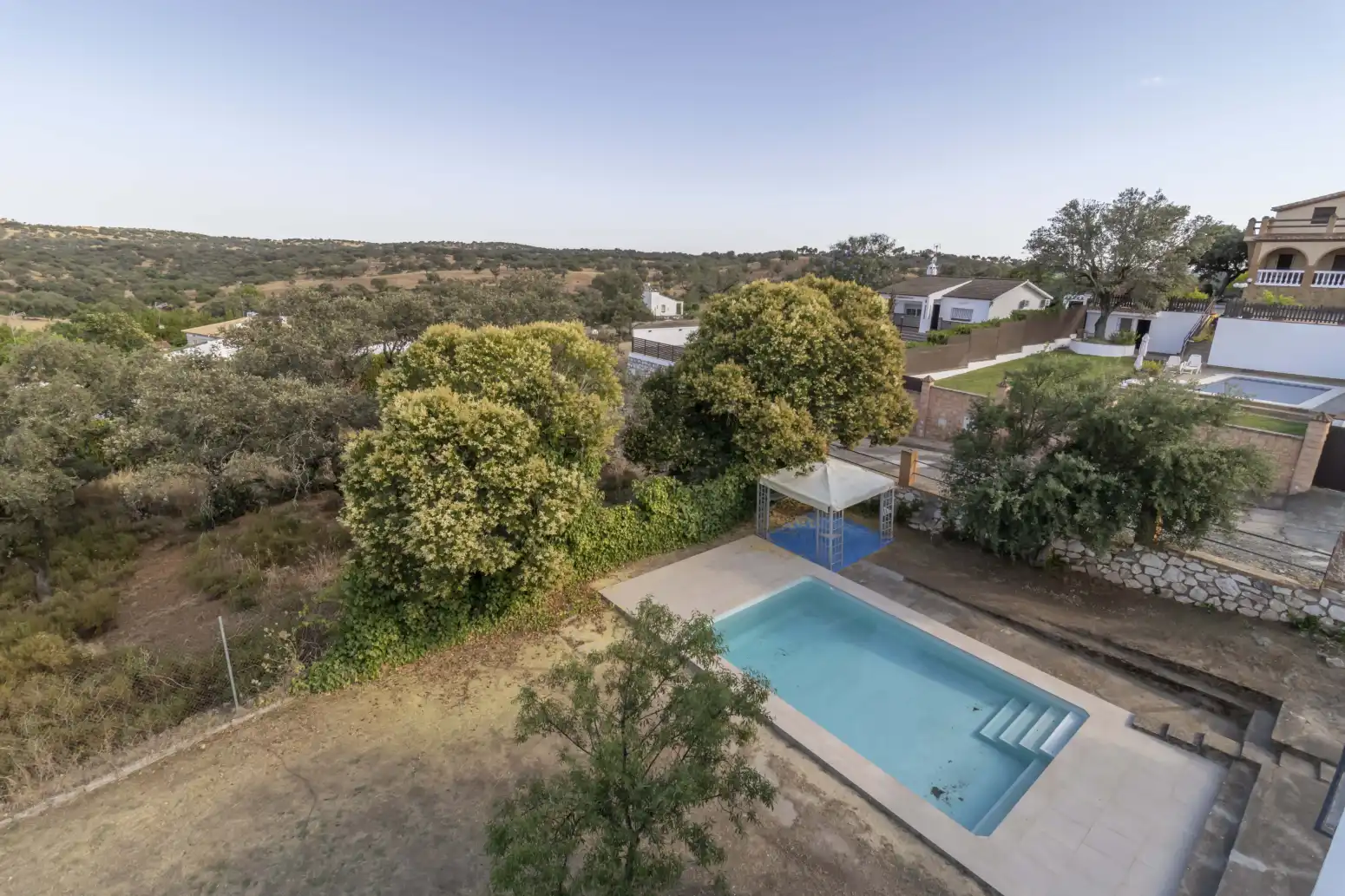 Piscina de Casa o chalet en venta en Guillena con Jardín privado, Terraza y Piscina