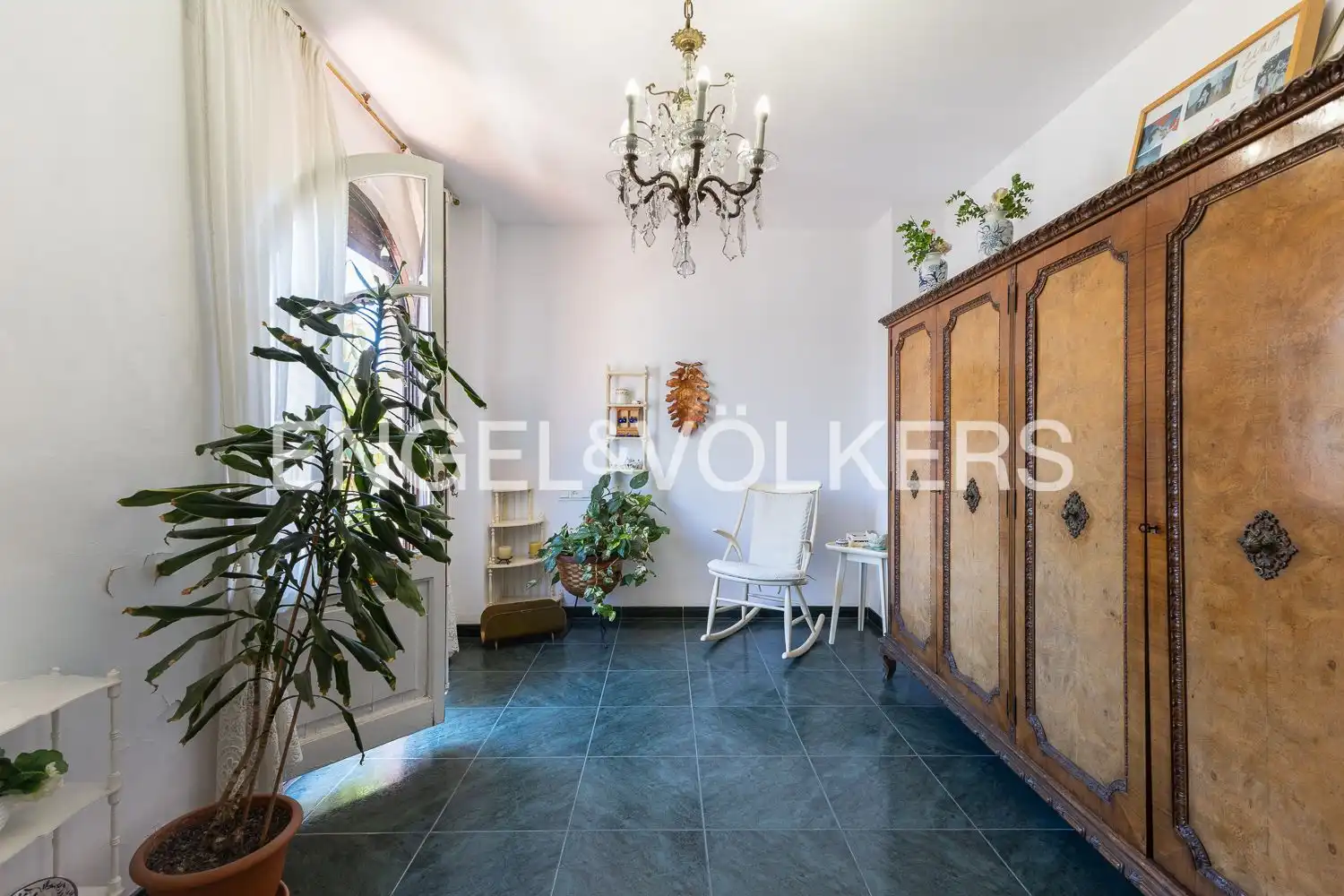 Piso en venta en Valencia con Calefacción y Balcón