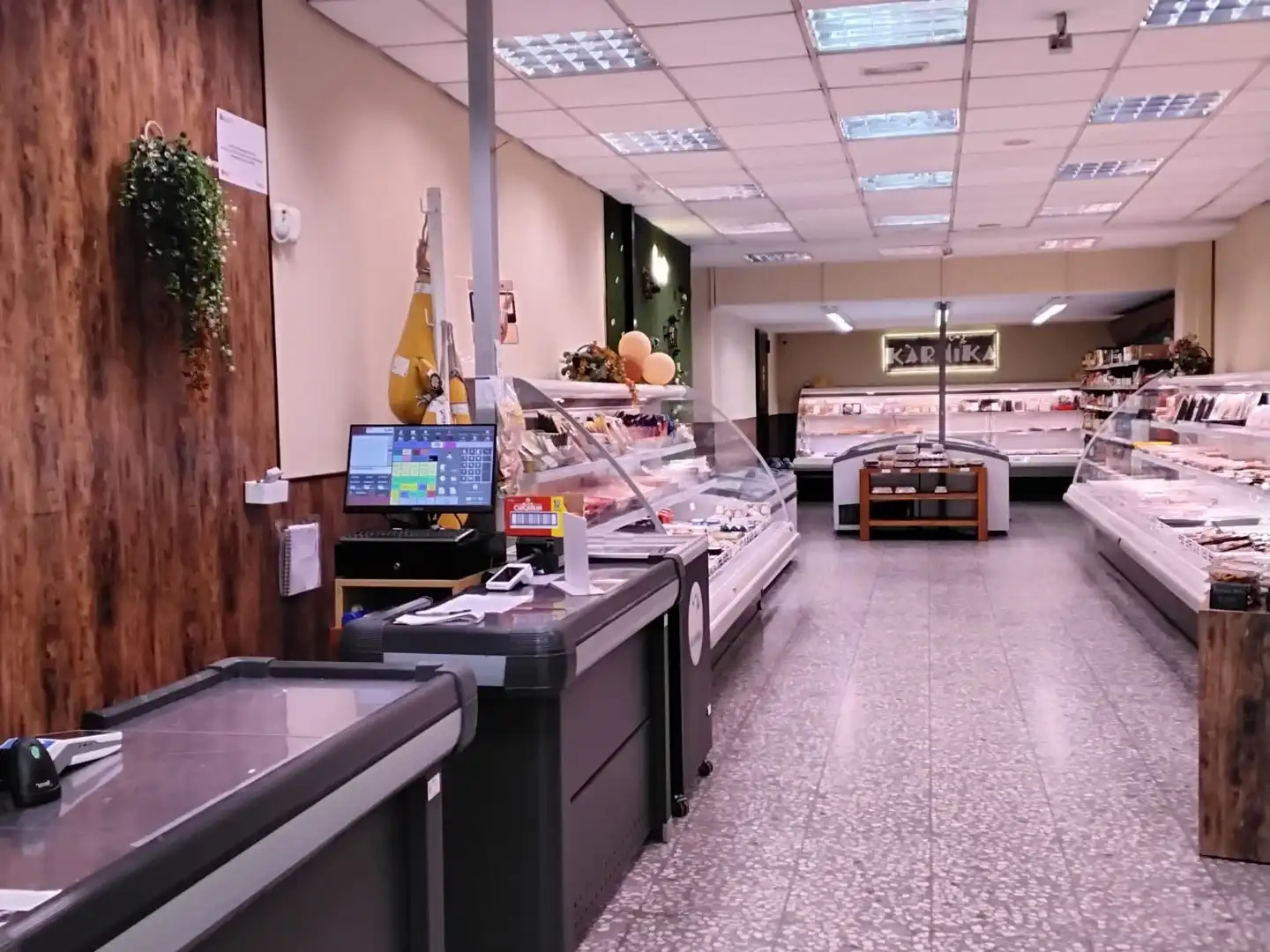 Local comercial en traspaso en Carrer de Catalunya 8, imagen 6