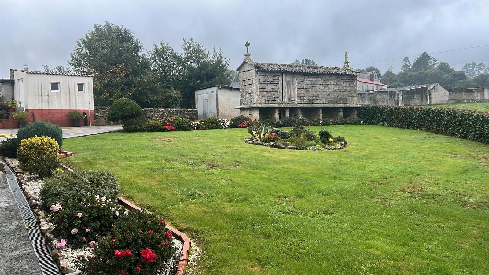 Jardí de Casa o xalet en venda en A Baña   amb Calefacció, Jardí privat i Terrassa
