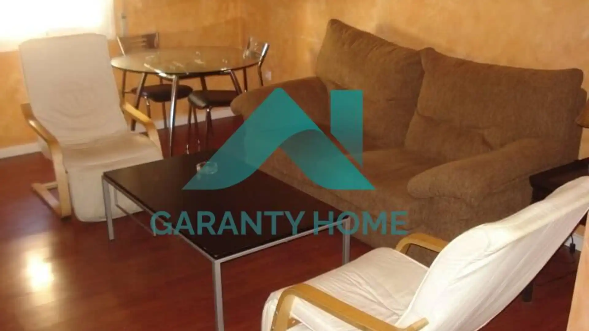 Sala de estar de Apartamento de alquiler en Cáceres Capital con Aire acondicionado y Amueblado