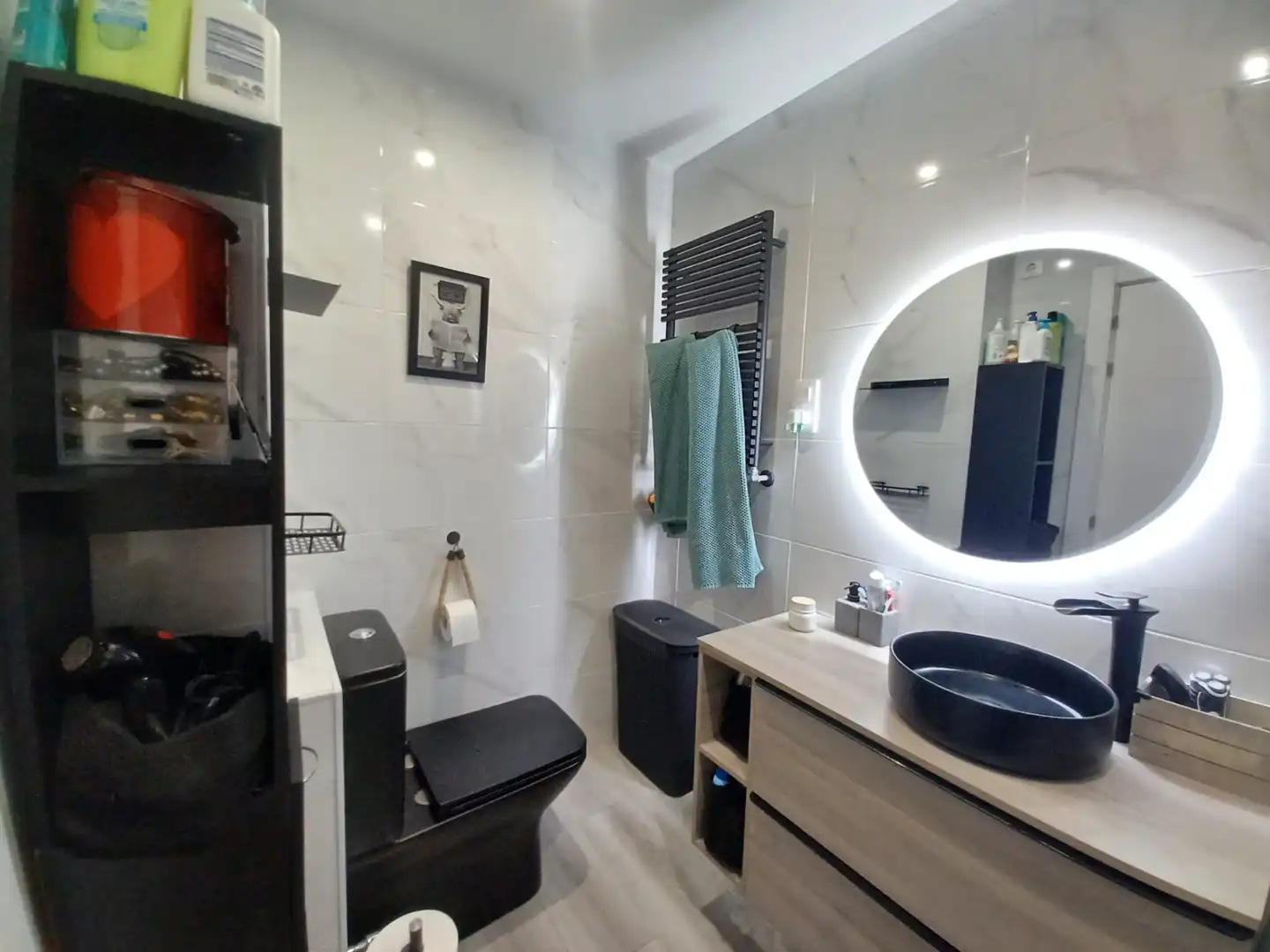 Badezimmer von Wohnung zum Verkauf in Madrid mit Klimaanlage, Heizung und Möbliert