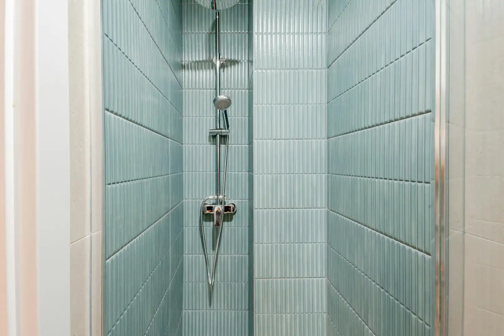 Baño de Piso de alquiler en Getafe con Aire acondicionado, Calefacción y Jardín privado