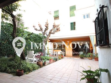 Adosado con jardín en venta en Carrer de Sant Joan