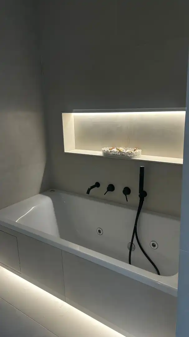 Bathroom of Houses for sale in Sant Cugat del Vallès  with Air Conditioner, Heating and Private garden