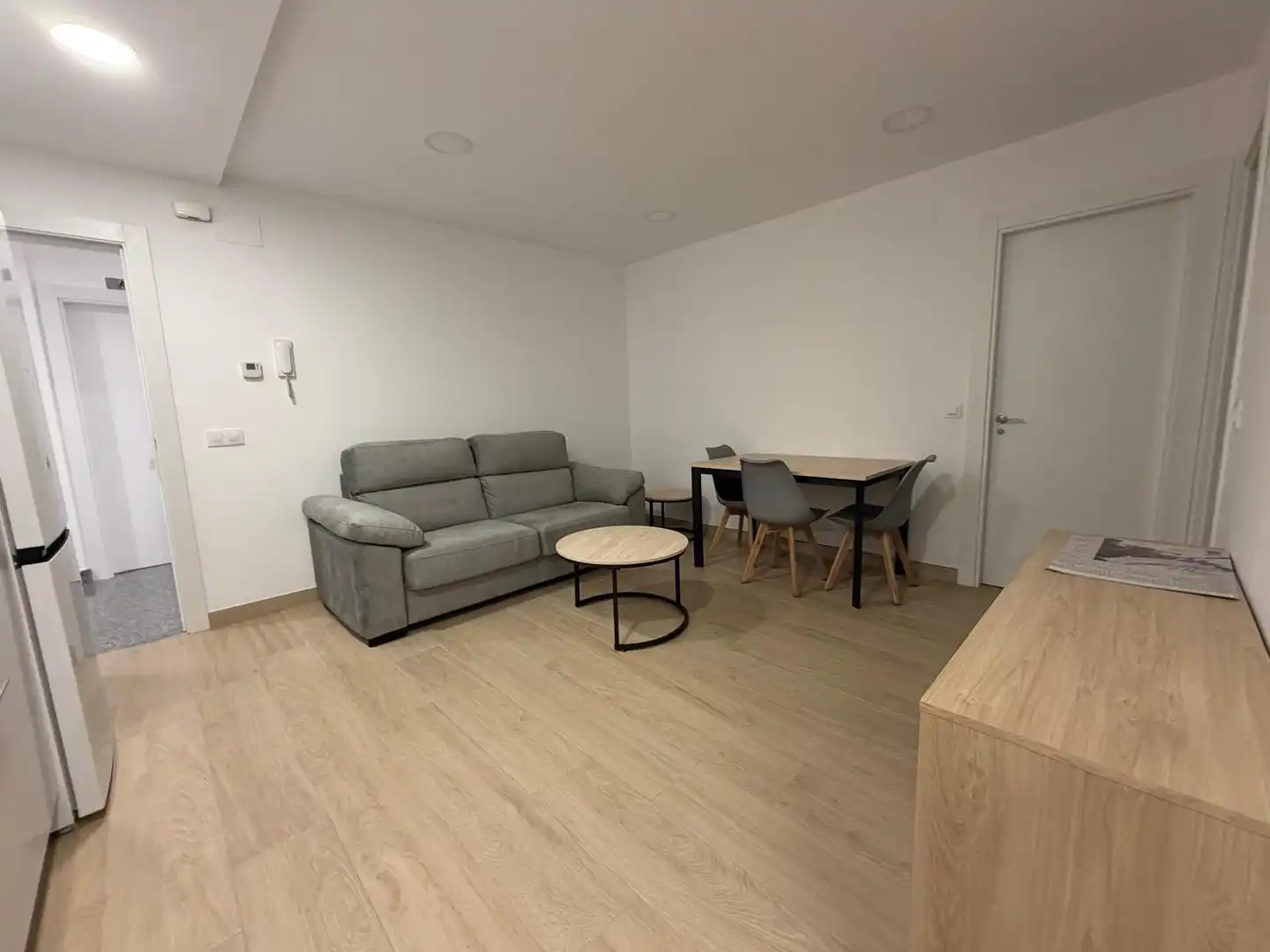 Apartament de lloguer a Calle ESPERANZA, Carbonero el Mayor