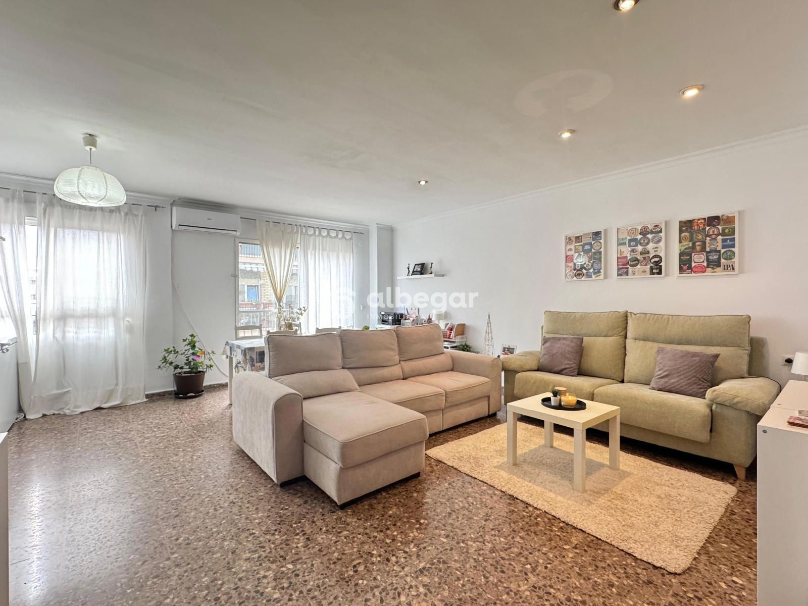 Living room of Flat for sale in Albuixech  with Air Conditioner, Terrace and Oven
