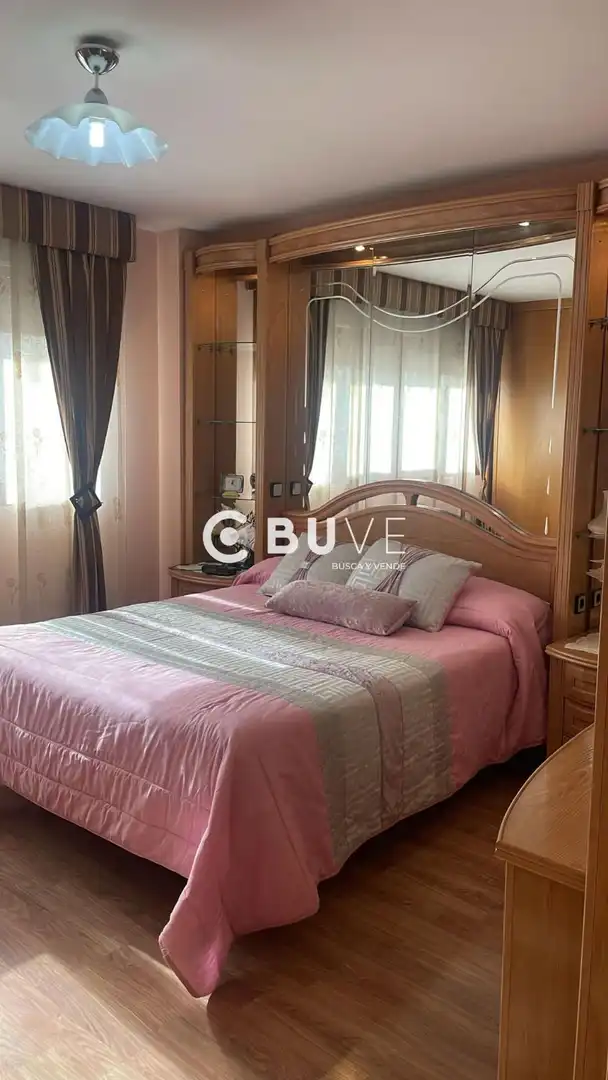 Bedroom of Detached homes for sale in Olmedo  with Heating