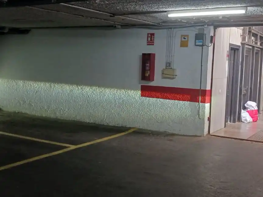 Parking of Flat for rent in Centro