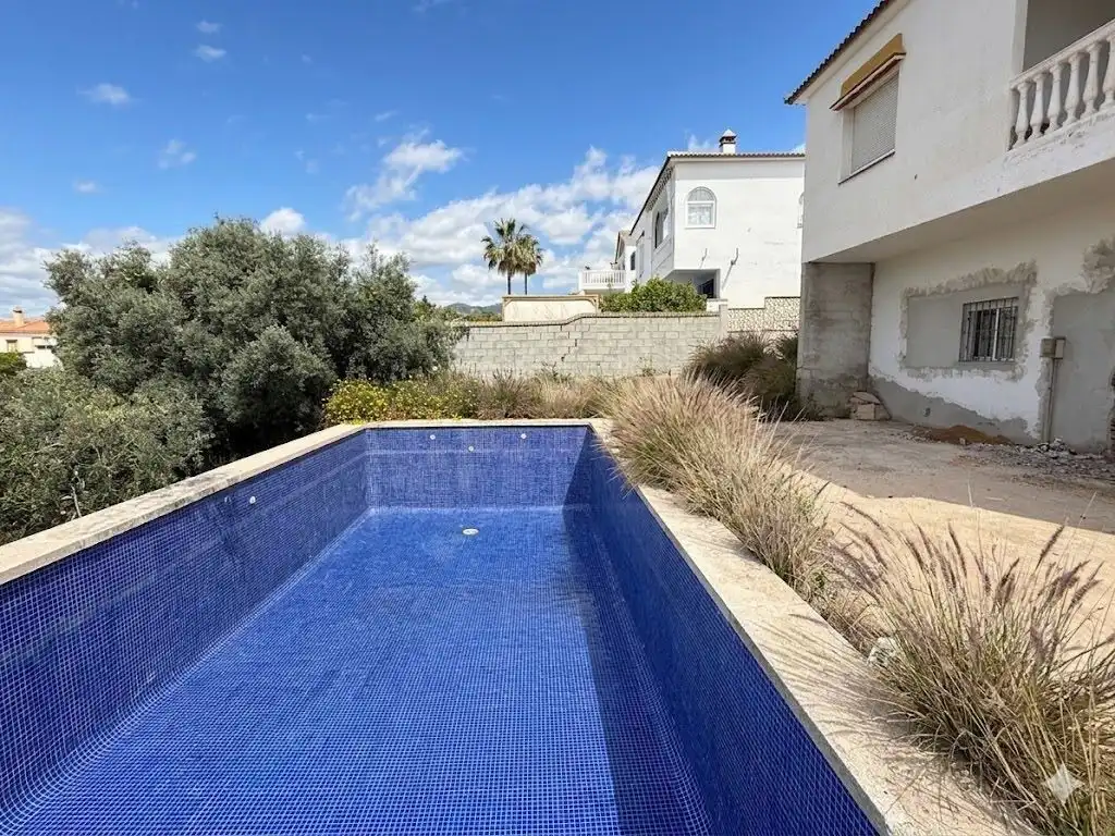 Piscina de Casa o chalet en venta en Alcaucín con Jardín privado y Piscina