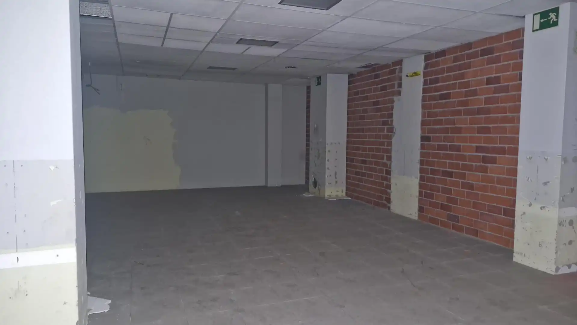 Local comercial en venta en C. de Rubalcava, 30, imagen 6